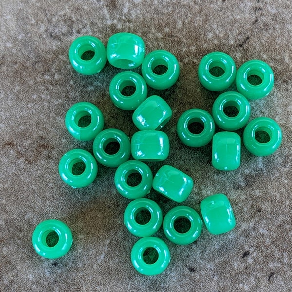 100 Grass Green Pony Beads