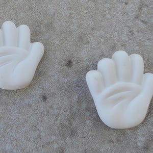 2 Baby Hands Shank Buttons Size 11/16&quot;