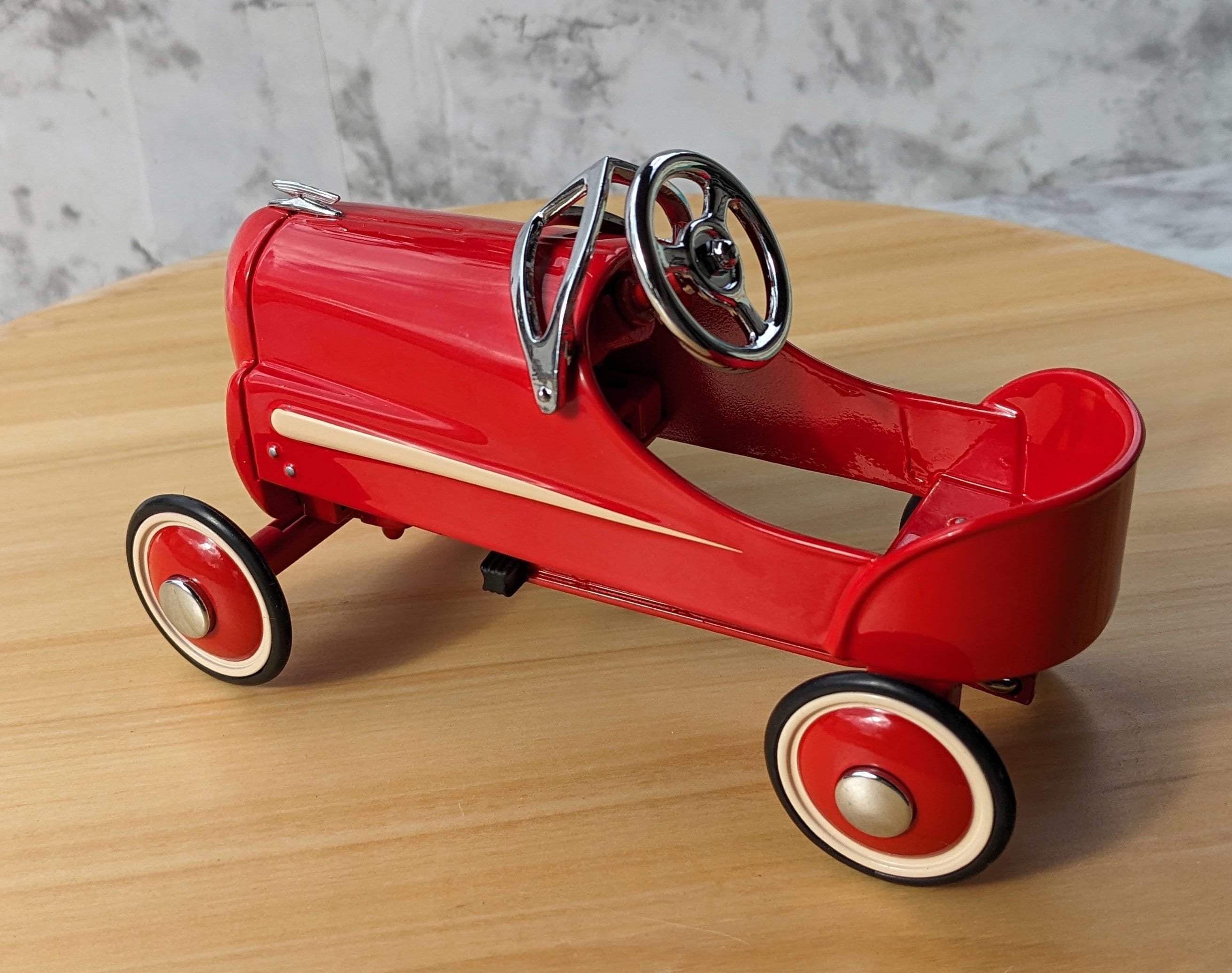 ミニカー snap-on 1940GENDRON PEDAL CAR HOT ROD Vintage Snap On Tools 1940 Gendron Pedal Car Hot Rod Bank