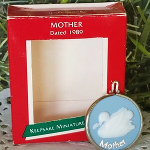 Mother Hallmark Miniature Ornament Christmas 1989