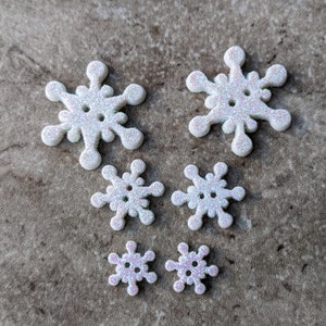White Glitter 2 Hole Dotted Snowflake Buttons You choose the size