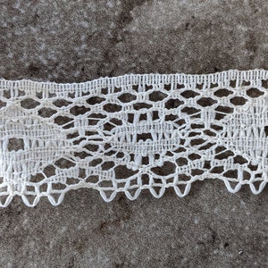 Vintage Cream Eyelet Flat Lace Trim You choose the length