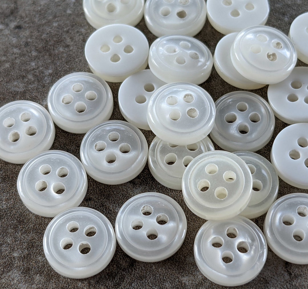 Small Round Buttons 25 off White Inside Ring Small Round Buttons Size 7/16