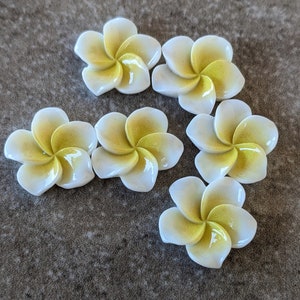 3 Plumeria Yellow Flower Flat Back Embellishment Buttons Size 11/16&quot;
