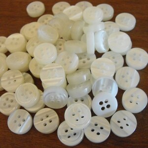 20 White Thick Glossy Round Buttons Size 1/2&quot; Crafting Sewing