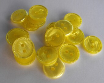 25 Yellow Glossy Round Buttons Size 9/16"