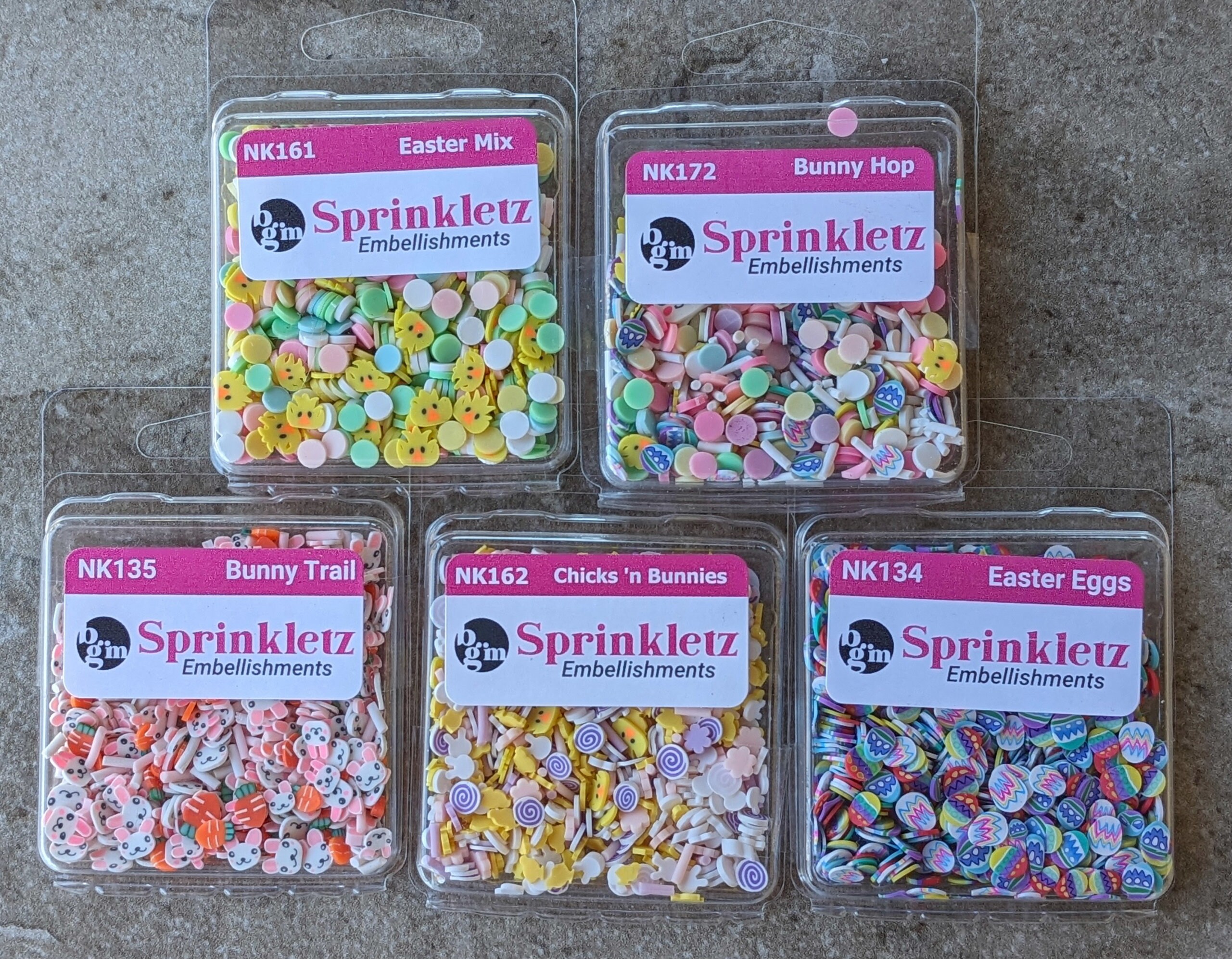 Buttons Galore Sprinkletz Embellishments for Crafts, Tiny Polymer Clay  Shapes & Unique Designs - Bunny Trail - 3 Pack