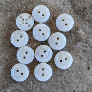 11 Off White Zipped Edge Round Buttons Size 1/2&quot;