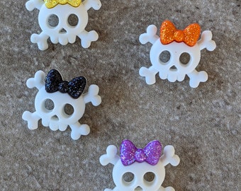 2 Halloween Skull with Bow Shank Buttons Size 1"