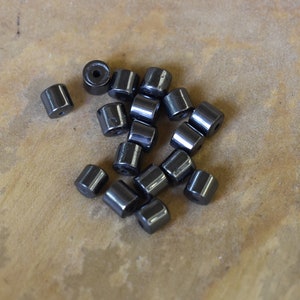 17 Small Tube Dark Gray Beads