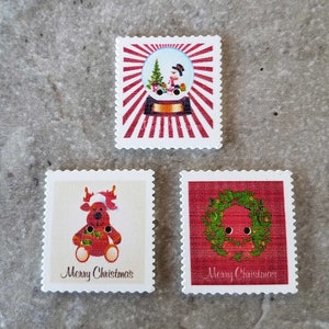 2 Painted Wood Stamp Buttons Size 1 3/16"