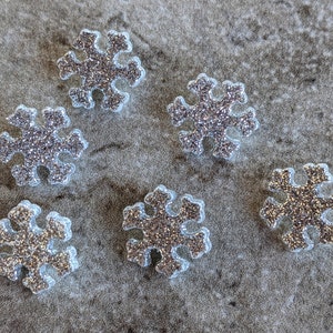 6 Wide Silver Glitter Snowflake Shank Buttons Size 11/16"