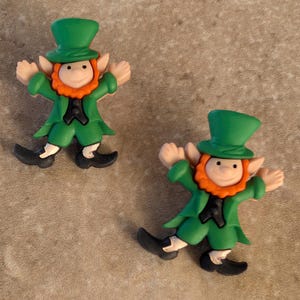 2 Leprechaun Shank Buttons Size 7/8&quot;