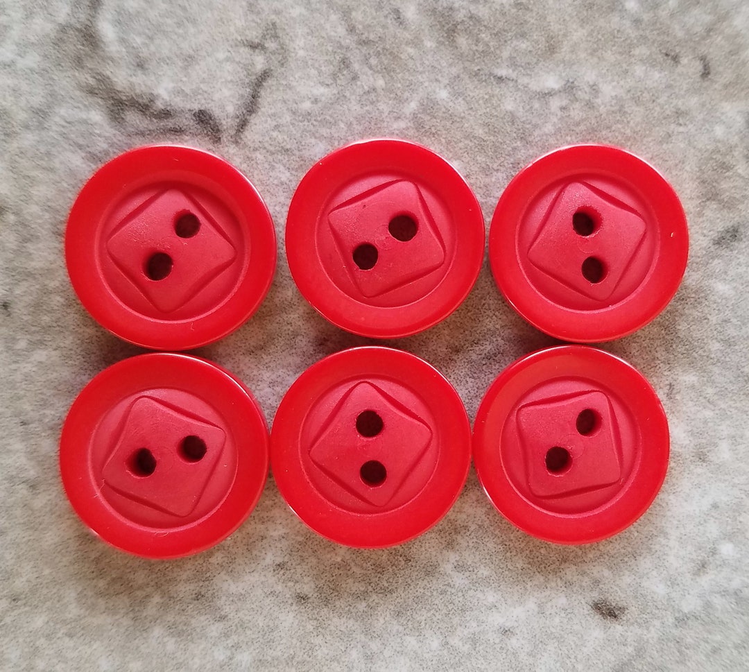 6 Red Square Inside Round Buttons Size 9/16