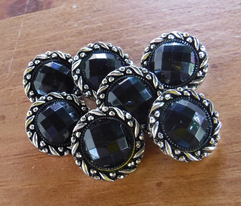 10 Silver with Black Checkered Large Round Shanked Buttons Size 3/4. image 1