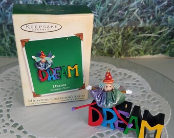 Dream Paintbox Pixies Hallmark Miniature Ornament Christmas 2002