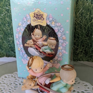 Enesco Precious Moments Hang On To Your Halo Ornament 1993