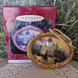 Victorian Christmas Thomas Kinkade Hallmark Ornament Christmas 1997