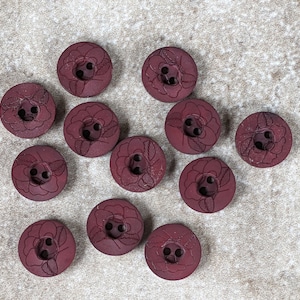 12 Wine Red Rose Top Round Buttons Size 9/16&quot;