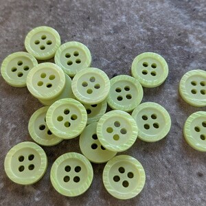 20 Mint Green Shiny Rough Round Buttons Size 7/16&quot;.