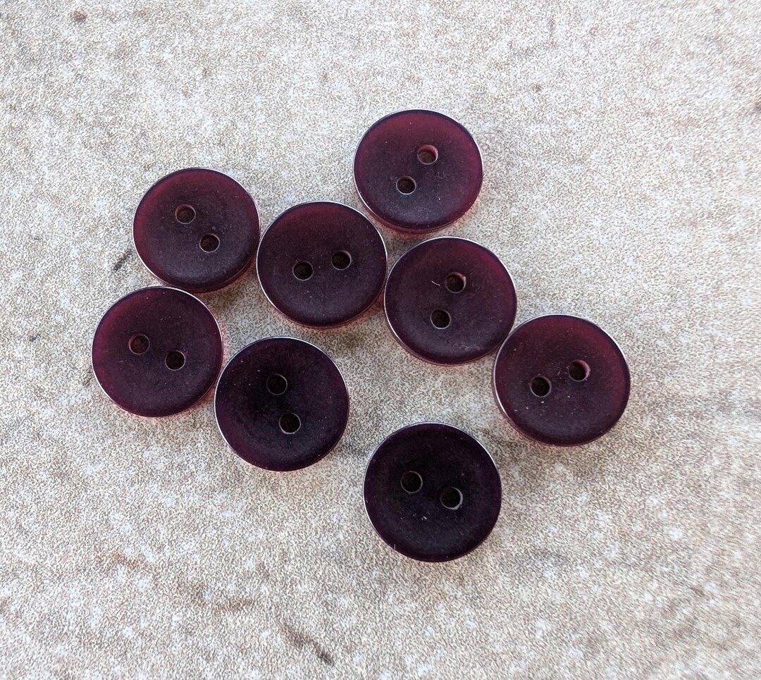 8 Wine Red Dip Inside Center Round Buttons Size 1/2