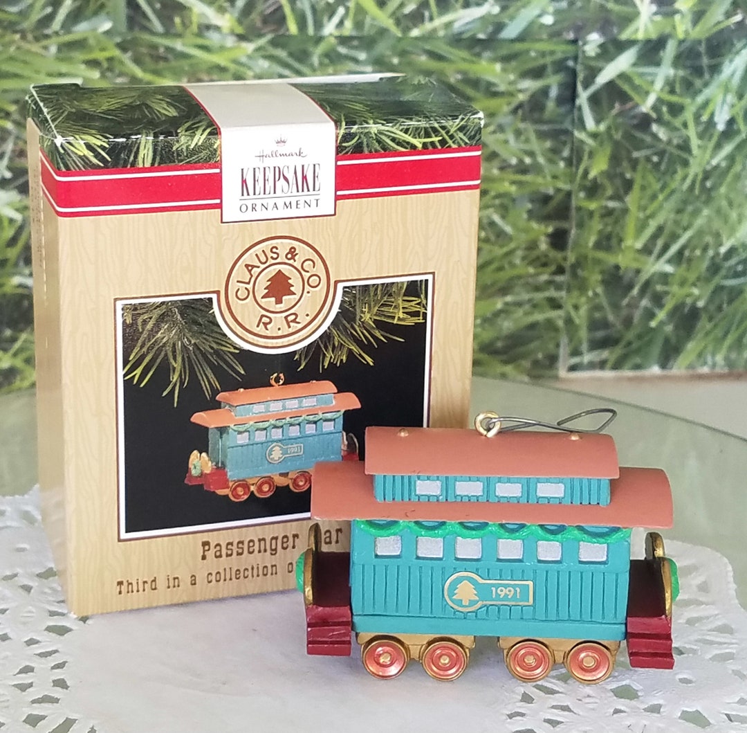 Passenger Car Miniature Ornament Christmas 1991