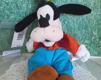 Goofy Club Disney Bean Bag Plush with Original Tag