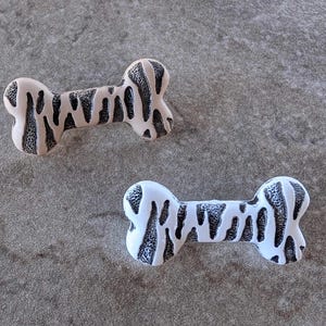 6 Striped Dog Bones Shank Buttons Size 1 1/16" You choose the color.