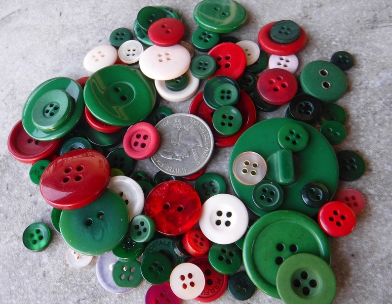 Vintage Christmas Buttons 100 Bulk Assorted Round Multi Size Etsy