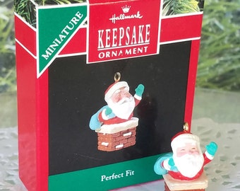 Perfect Fit Miniature Ornament Christmas 1990