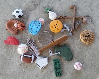 20 Sports Buttons - Grab Bag