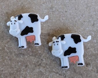 2 Farm Animal Cow Shank Buttons Size 1 1/8"