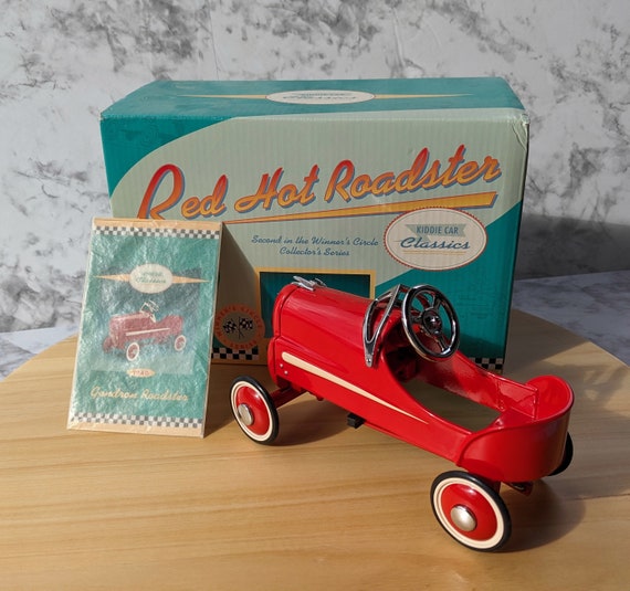 子供車　RED 1940 Gendron Red Hot Roadster Hallmark Kiddie Car Classics - Etsy