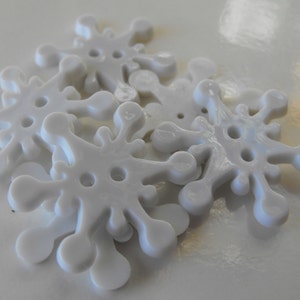 White 2 Hole Dotted Snowflake Buttons You choose the size