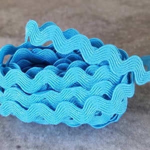 Sky Blue Medium Rick Rack 3 yards