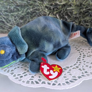 Iggy the Iguana with Rainbow Tush Tag Beanie Babies Vintage TY 1997 with Original Tags
