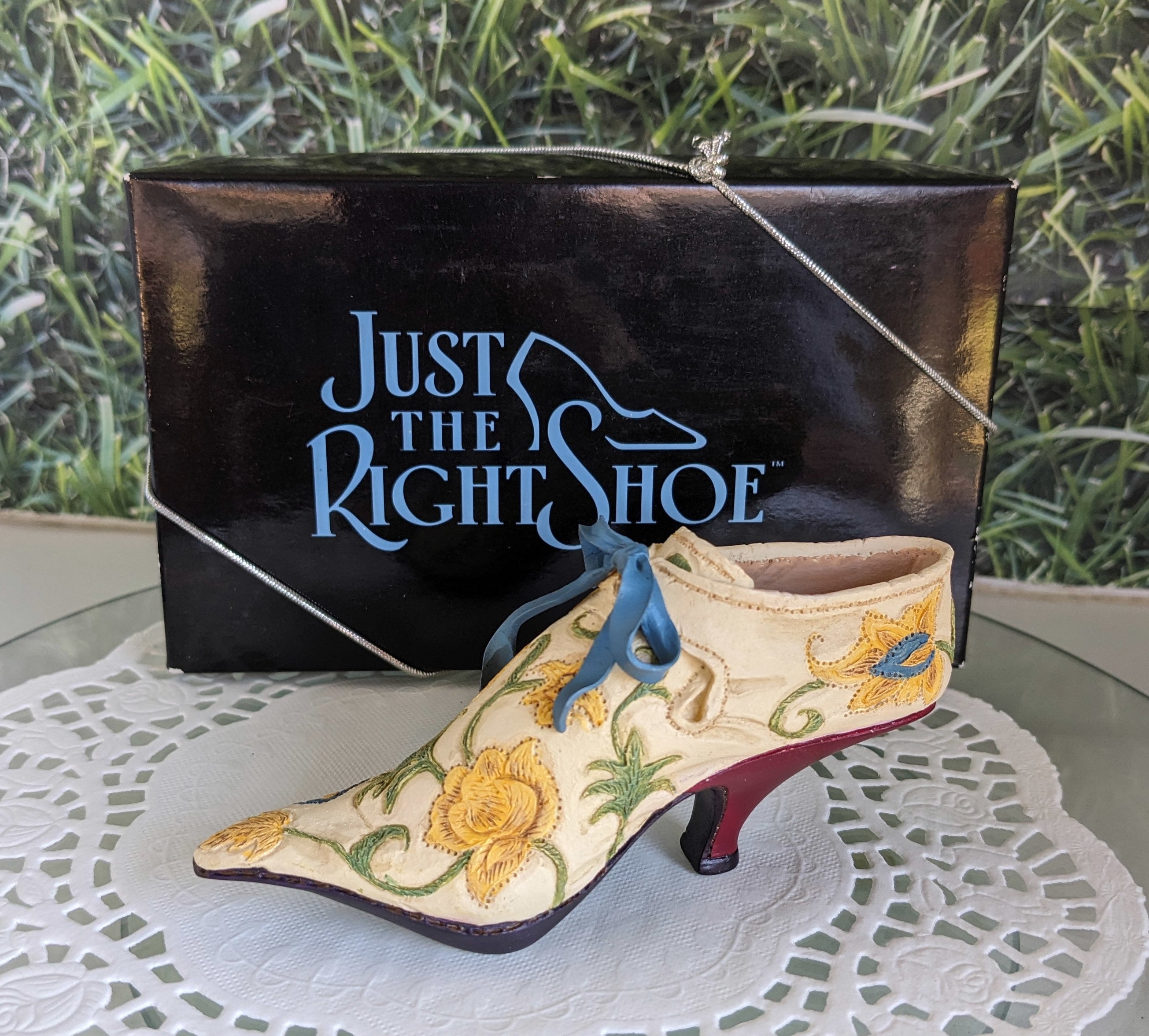 JUST THE RIGHT SHOE 9点セット Brocade Court Just the Right Shoe by Raine Figurine - Etsy