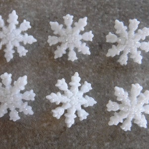 6 Glitter Edgy Snowflake Shank Buttons Size 13/16"