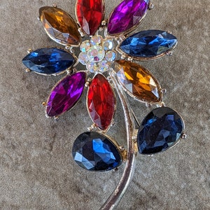 Vintage Stemmed Flower Brooch Pin Costume Jewelry