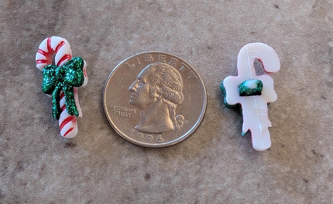 4 Glitter Bow Candy Cane Shank Buttons Size 7/16