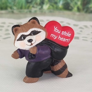 Raccoon Thief Hallmark Merry Miniature Valentine 1991