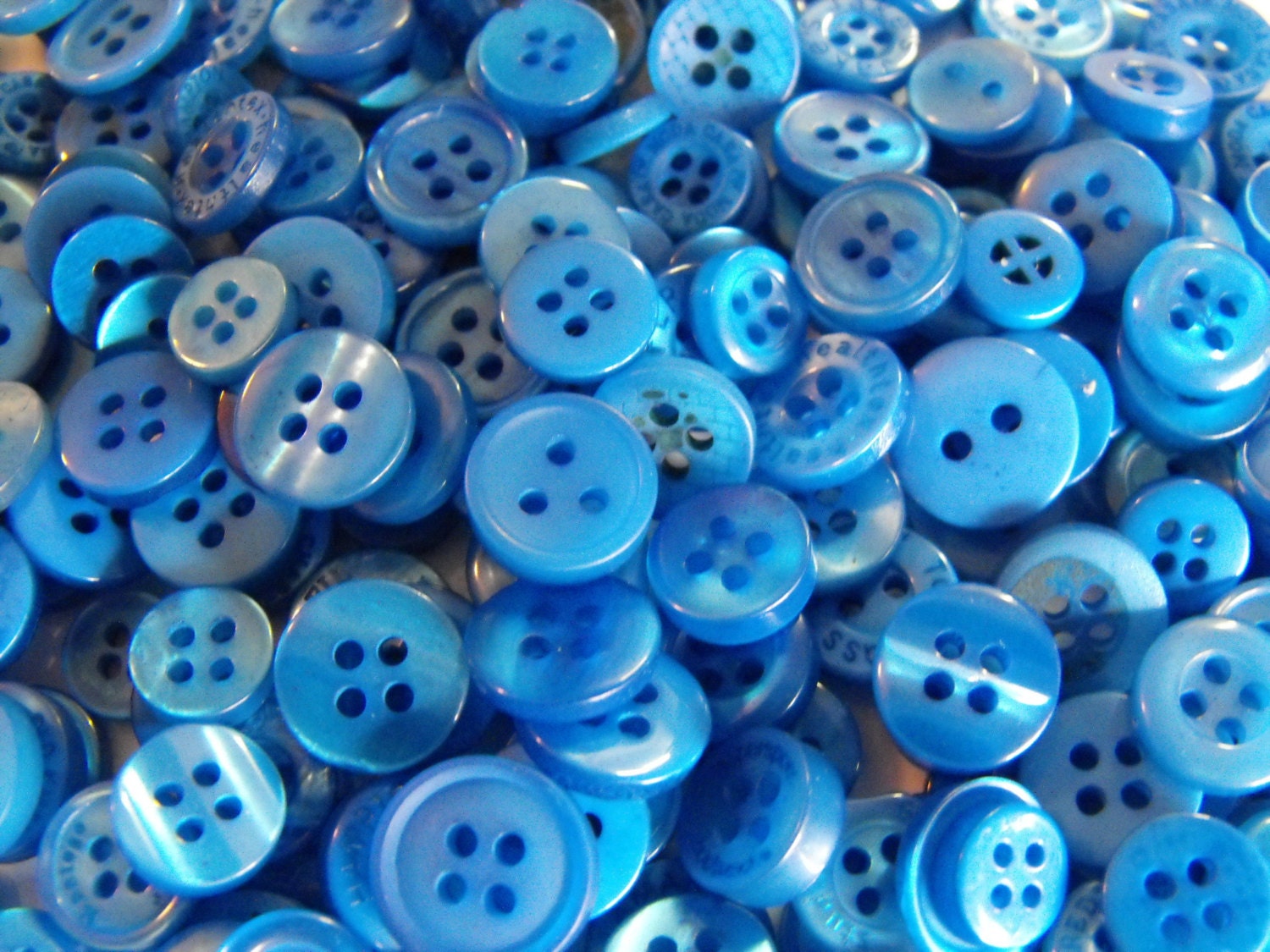 Blueberry Buttons, 50 Small Assorted Round Sewing Crafting Bulk Butons ...