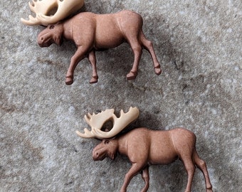 2 Bull Moose Shank Buttons Size 1 1/2"