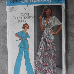 Vintage Simplicity Sewing Pattern 6710: Junior Petite Dress & Pants, Size 10