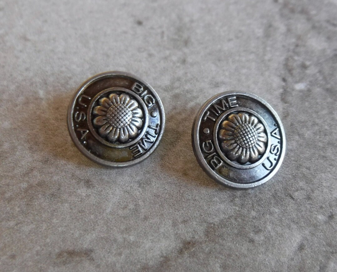2 Vintage Silver Metal Round Buttons Size 11/16