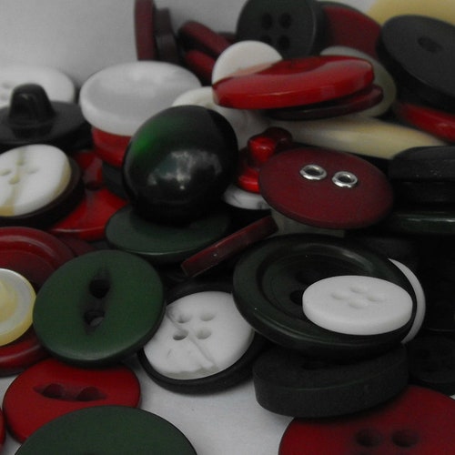Christmas Buttons 100 Bulk Assorted Round Multi Size Crafting Etsy