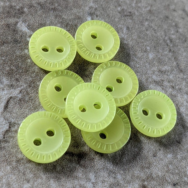 8 Lime Green Dashed Edge Small Round Buttons Size 7/16"