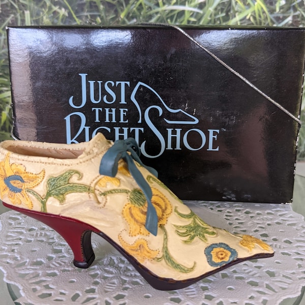 Just the Right Shoe Mini Shoes - Etsy
