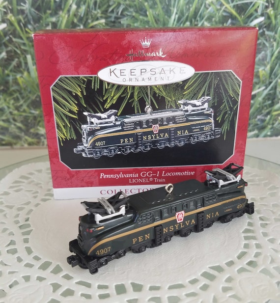 Pennsylvania GG-1 Locomotive Lionel Train Hallmark Ornament