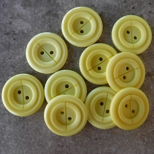 10 Lemon Yellow Center Cut Round Buttons Size 1 1/16&quot;
